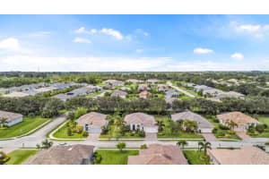 6111  Graysen Square, Vero Beach, FL 32967 Sold 10/26/23