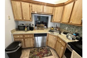 814  Hill Drive   D, West Palm Beach, FL 33415 Sold 11/16/23