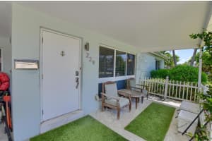 229 NE 26th Street, Boca Raton, FL 33431 Sold 09/29/23