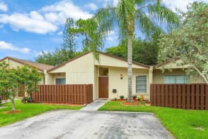 22543  Vistawood Way, Boca Raton, FL 33428 Sold 10/13/23