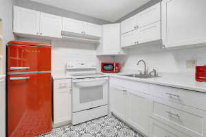 3322  Cynthia Lane   104, Lake Worth Beach, FL 33461 Sold 10/25/23