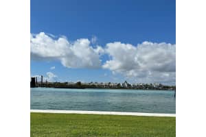 1542  Jupiter Drive   103, Jupiter, FL 33469 Sold 08/25/23