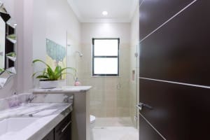 345  Vizcaya Drive, Palm Beach Gardens, FL 33418 Sold 10/31/23