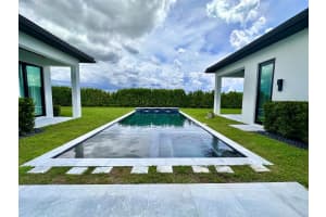 3128 Blue Cypress Lane, Wellington, FL 33414 Sold 09/23/24