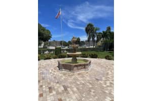 225  Bonnie Drive   301, Palm Springs, FL 33461 Sold 10/05/23