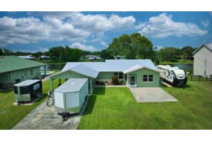 2477 SE 27th St, Okeechobee, FL 34974, Sold 10/02/23