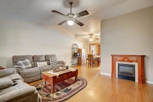 2477 SE 27th St, Okeechobee, FL 34974, Sold 10/02/23