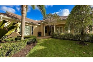 8376  Yorke Road, Wellington, FL 33414 Sold 10/02/23