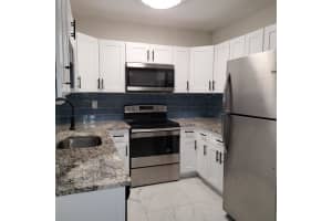 2340  Avenue M, Riviera Beach, FL 33404 Sold 09/22/23