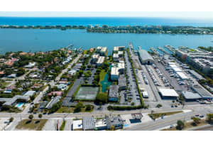 896 N Federal Highway   323, Lantana, FL 33462 Sold 06/28/24