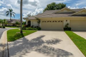 10873 Stafford Circle N, Boynton Beach, FL 33436 Sold 12/08/23