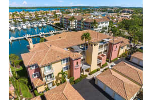 5520 N Harbor Village Drive   302, Vero Beach, FL 32967 Sold 11/30/23