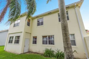 3221  El Camino Real, West Palm Beach, FL 33409 Sold 09/21/23