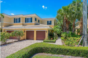 211  Maison Court, Palm Beach Gardens, FL 33410 Sold 11/07/23