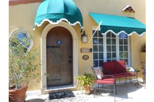 830  Biscayne Drive, West Palm Beach, FL 33401 Sold 09/29/23