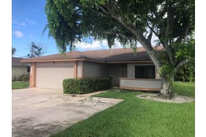 8  Cambridge Place, Boynton Beach, FL 33426 Sold 03/13/24