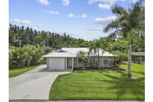 7920 SE River Lane, Stuart, FL 34997 Sold 09/13/23
