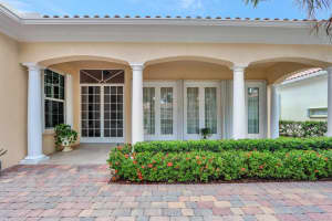 1115  Orinoco Way, Palm Beach Gardens, FL 33410 Sold 10/19/23