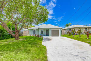 6763 3rd St, Jupiter, FL 33458, Sold 08/22/23