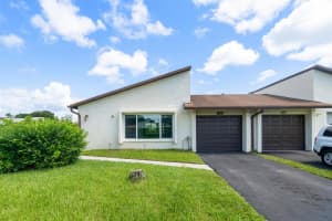 5429  Mirror Lakes Boulevard, Boynton Beach, FL 33472 Sold 08/21/23