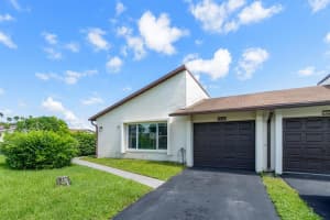 5429  Mirror Lakes Boulevard, Boynton Beach, FL 33472 Sold 08/21/23