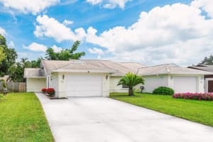 84 SE Ontario Way, Stuart, FL 34997 Sold 09/11/23