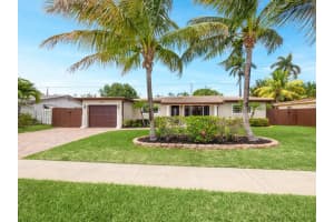 355 NE 24th Street, Boca Raton, FL 33431 Sold 01/23/24