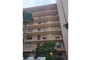 14527 Bonaire Boulevard 309, Delray Beach