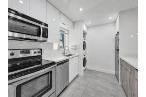 872 SW 9th Street Circle   103, Boca Raton, FL 33486 Sold 10/17/23