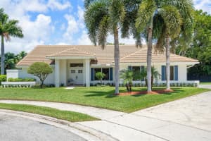 2983  Calabria Way, Delray Beach, FL 33445 Sold 10/05/23