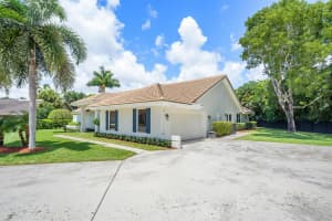 2983  Calabria Way, Delray Beach, FL 33445 Sold 10/05/23