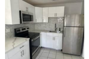 5286  Marcia Place, West Palm Beach, FL 33407 Sold 10/31/23
