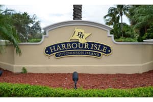 15 Harbour Isle Drive W 202, Fort Pierce, FL 34949 Sold 02/05/24