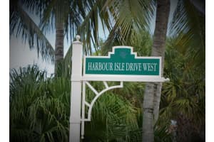 15 Harbour Isle Drive W 202, Fort Pierce, FL 34949 Sold 02/05/24