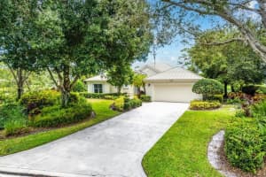 5946 SE Forest Glade Trail, Hobe Sound, FL 33455 Sold 10/24/23