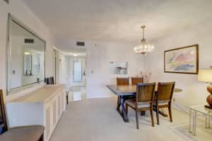 22 Abbey Lane 206, Delray Beach, FL 33446 Sold 11/14/23