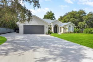 2480 NW South Manor, Stuart, FL 34994 Sold 02/01/24
