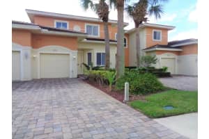 2503 Stockbridge Square SW, Vero Beach, FL 32962 Sold 09/08/23