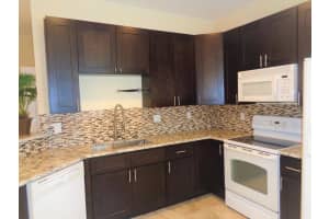 2503 Stockbridge Square SW, Vero Beach, FL 32962 Sold 09/08/23