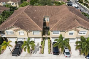 105 Lighthouse Circle D, Tequesta, FL 33469 Sold 09/28/23