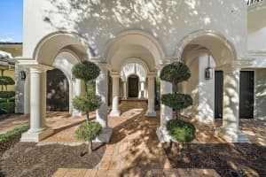 11513 Green Bayberry Drive, Palm Beach Gardens, FL 33418 Sold 02/01/24