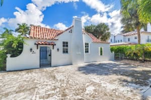 207 31st Street, West Palm Beach, FL 33407 Sold 09/14/23
