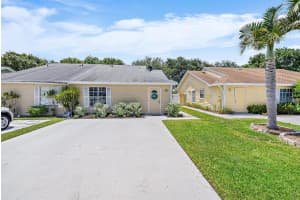 1526 Royal Forest Court, Palm Springs, FL 33406 Sold 11/22/23