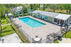 1526 Royal Forest Court, Palm Springs, FL 33406 Sold 11/22/23