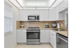 4851 NW 26th Court 437, Lauderdale Lakes, FL 33313 Sold 09/29/23
