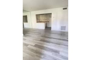 305 Pine Ridge Circle B-1, Greenacres, FL 33463 Sold 10/05/23