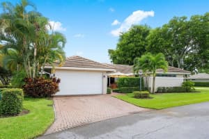 11583 N Lake Drive 1, Boynton Beach, FL 33436 Sold 11/29/23