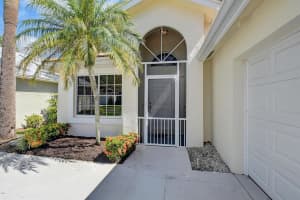 2745 N Clearbrook Circle, Delray Beach, FL 33445 Sold 09/14/23
