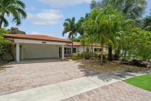 698 SW 12th Terrace, Boca Raton, FL 33486 Sold 09/05/23