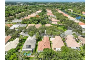158 Hampton Circle, Jupiter, FL 33458 Sold 10/06/23